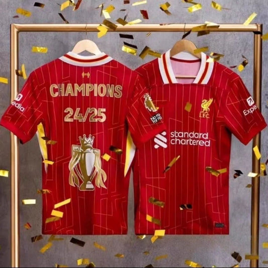 Liverpool Titular Champions 24/25 - Troféu Gold
