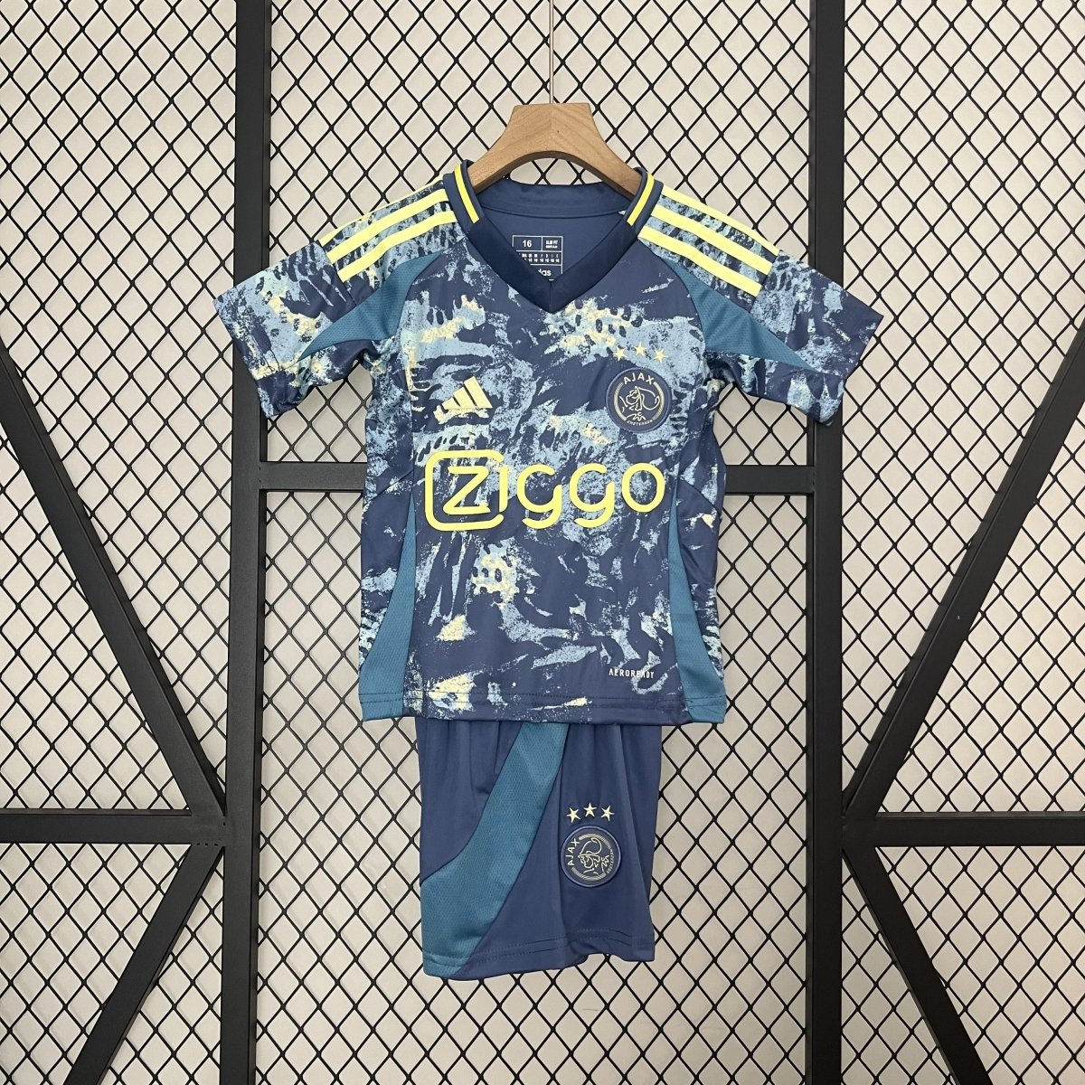 Kit Infantil Ajax Reserva 24/25 - Adidas Lançamento