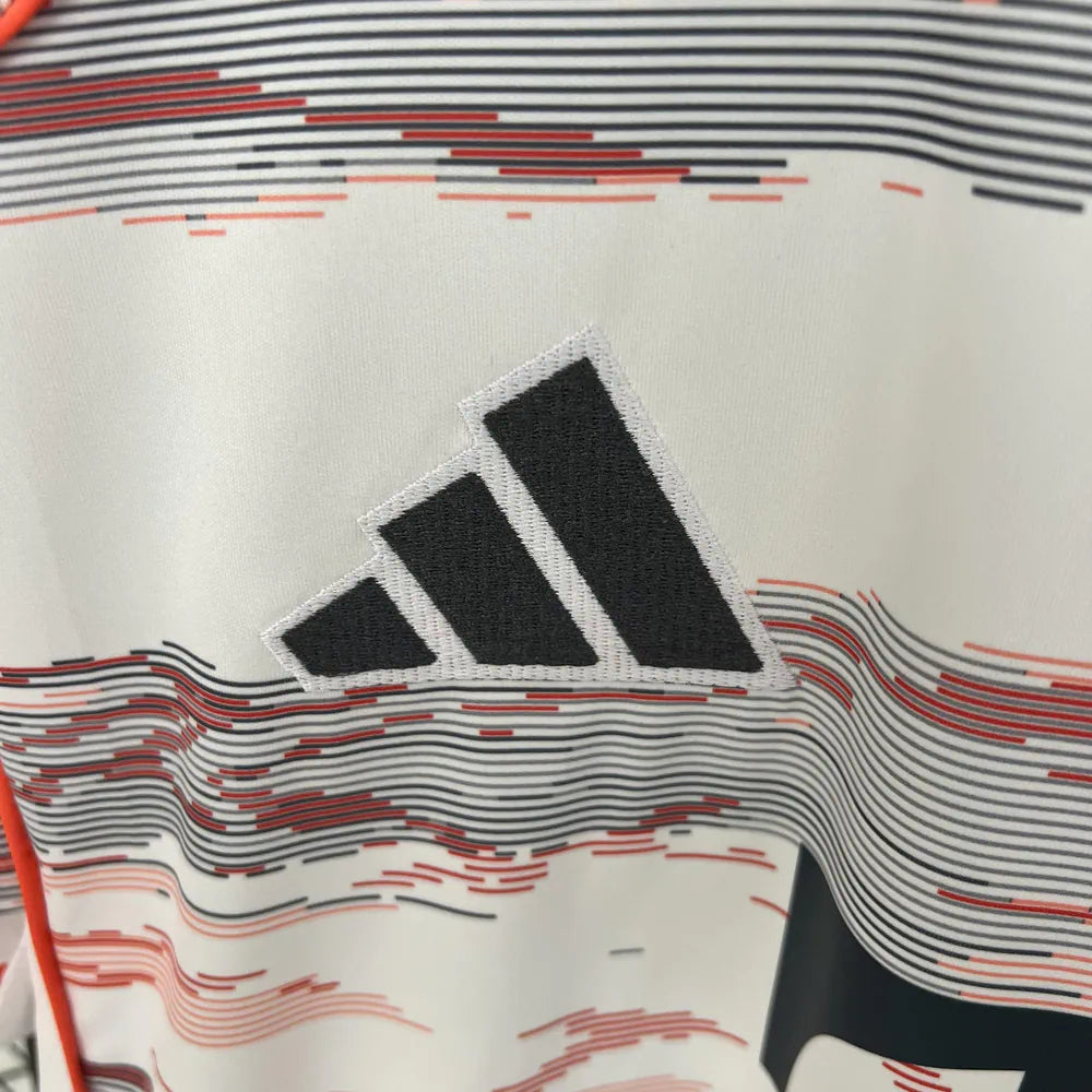 Bayern de Munique Segundo Uniforme 2025-26