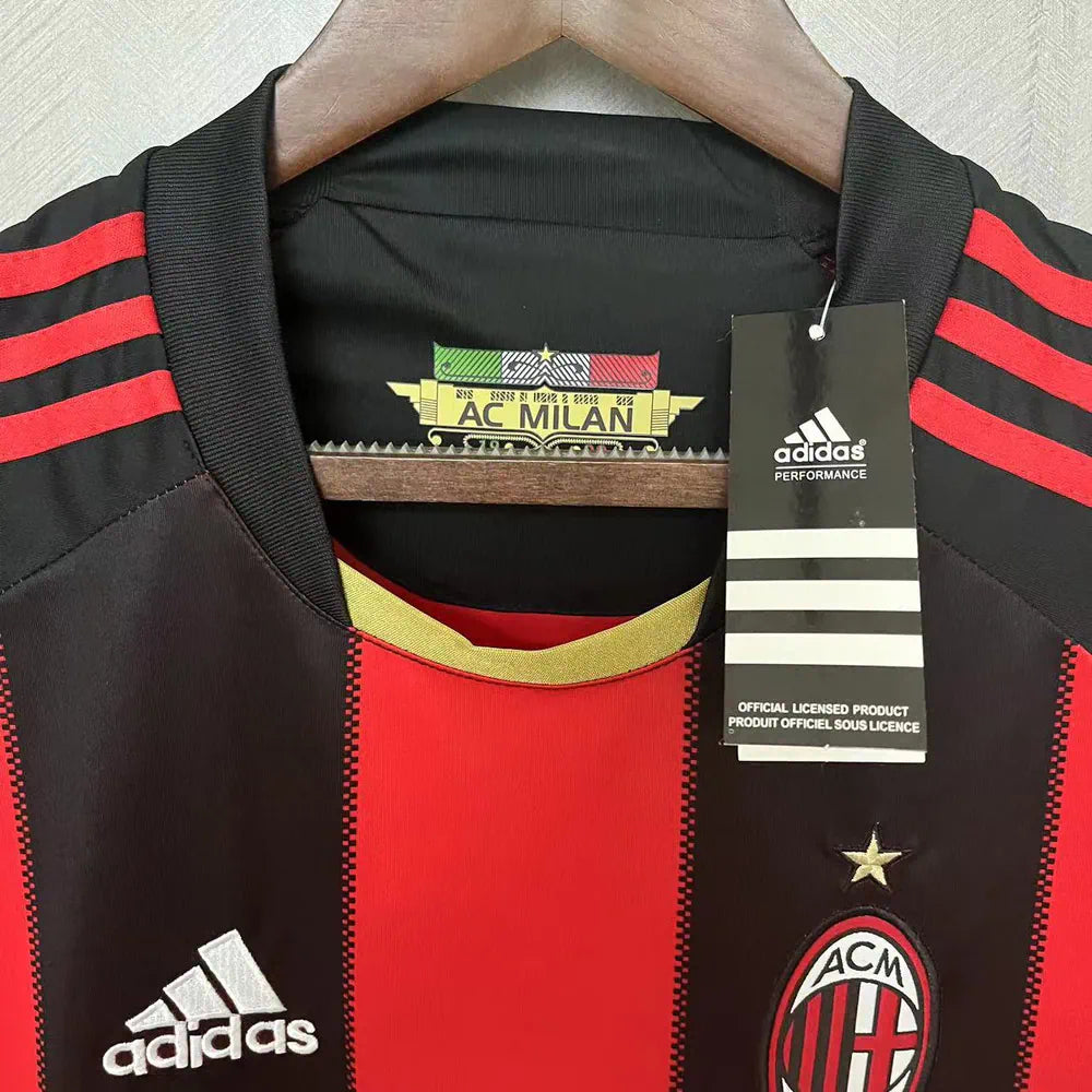 2010-11 Milan Titular