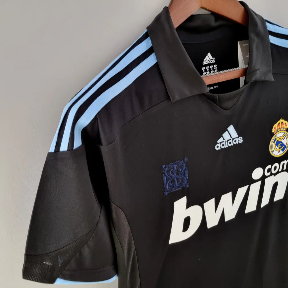 2009-10 Real Madrid Segundo Uniforme