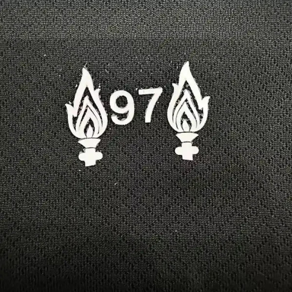 Liverpool Segundo Uniforme Champions 24/25 - Troféu Gold