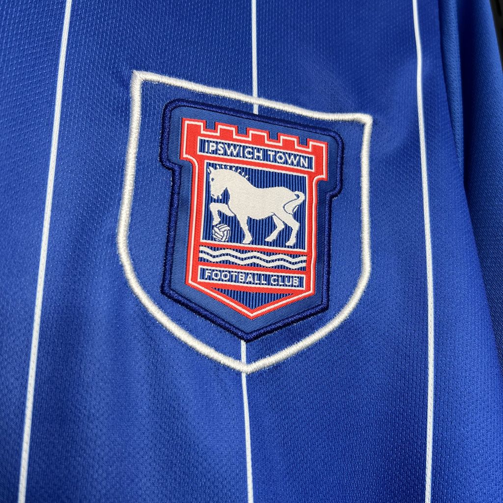 Ipswich Town Titular 2024-25 Umbro Torcedor Masculina - Lançamento