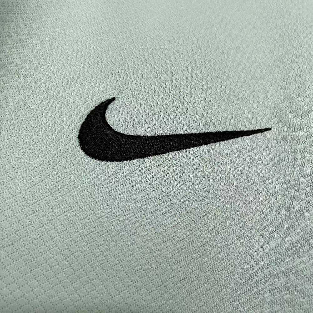 Chelsea Terceiro Uniforme 2023-24