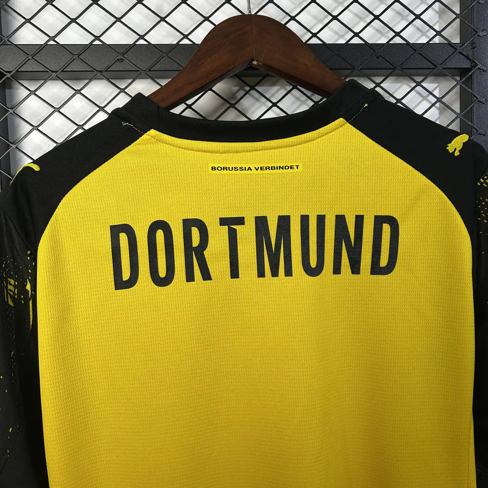Borussia Dortmund Titular 2025-26