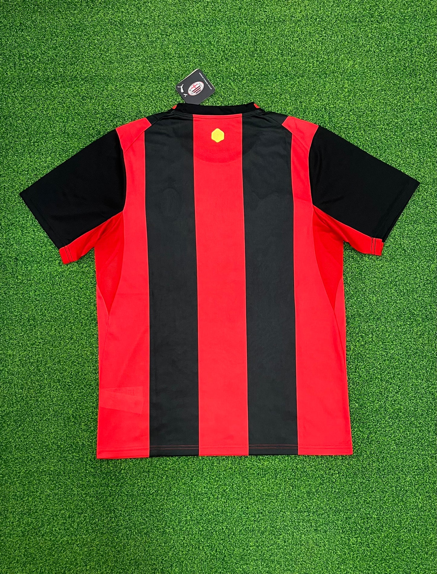 2026-27 Milan Titular