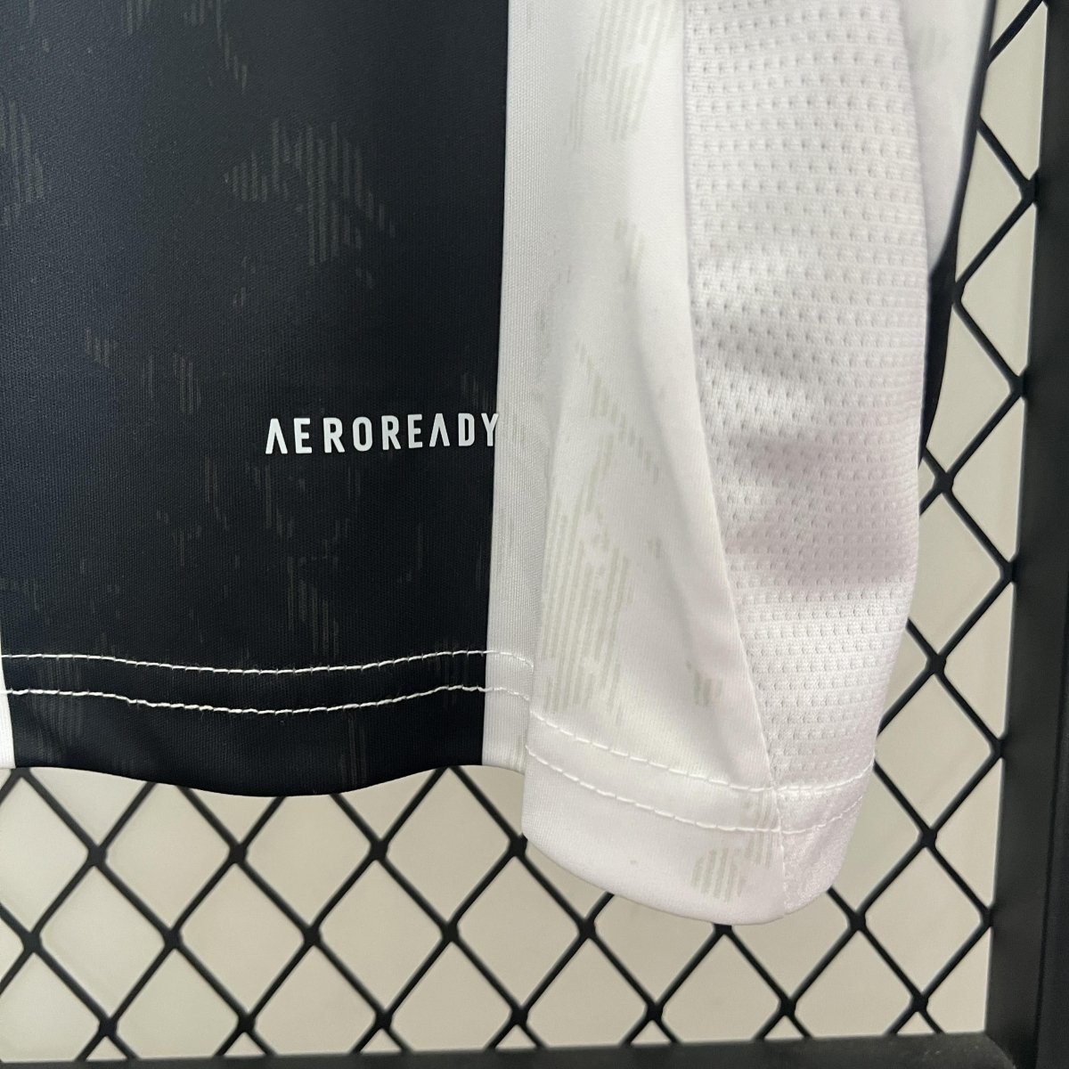 Camisa Juventus Titular 24/25 - Adidas Torcedor Masculina - Lançamento