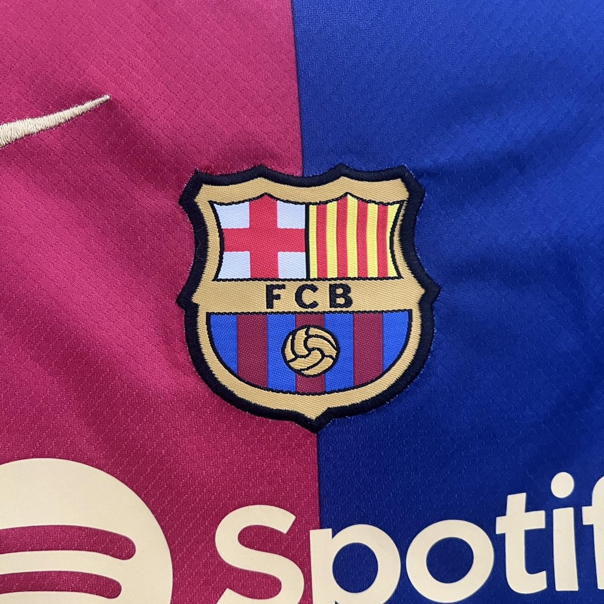 Kit Infantil Barcelona Titular 24/25 - Nike Lançamento