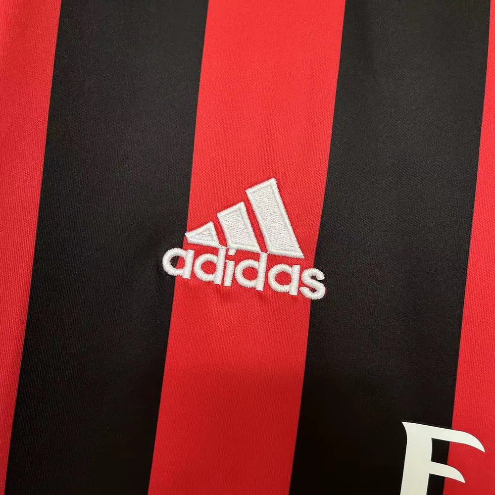 2017-18 Milan Titular