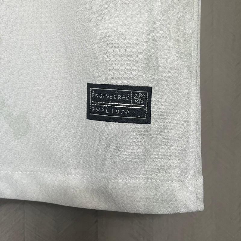 Liverpool III 24/25 - Nike Torcedor Masculina - Lançamento