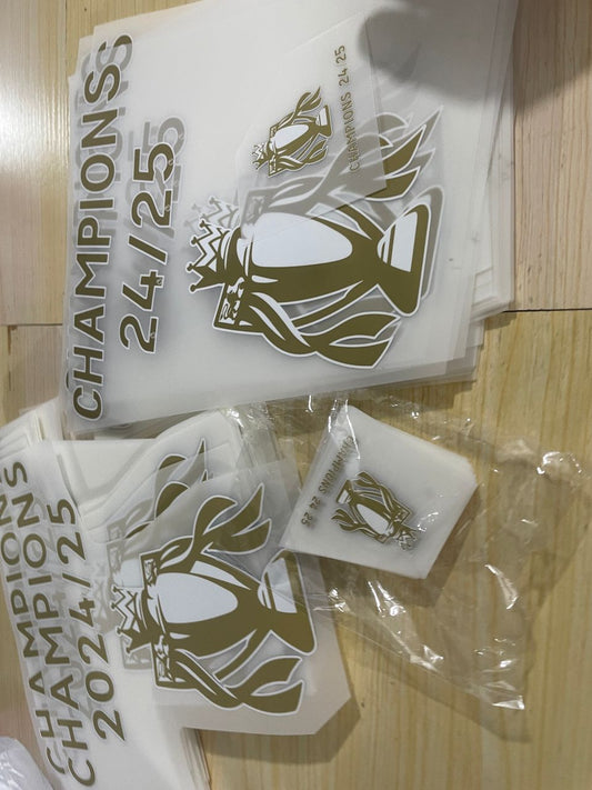 Liverpool Segundo Uniforme Champions 24/25 - Troféu Gold