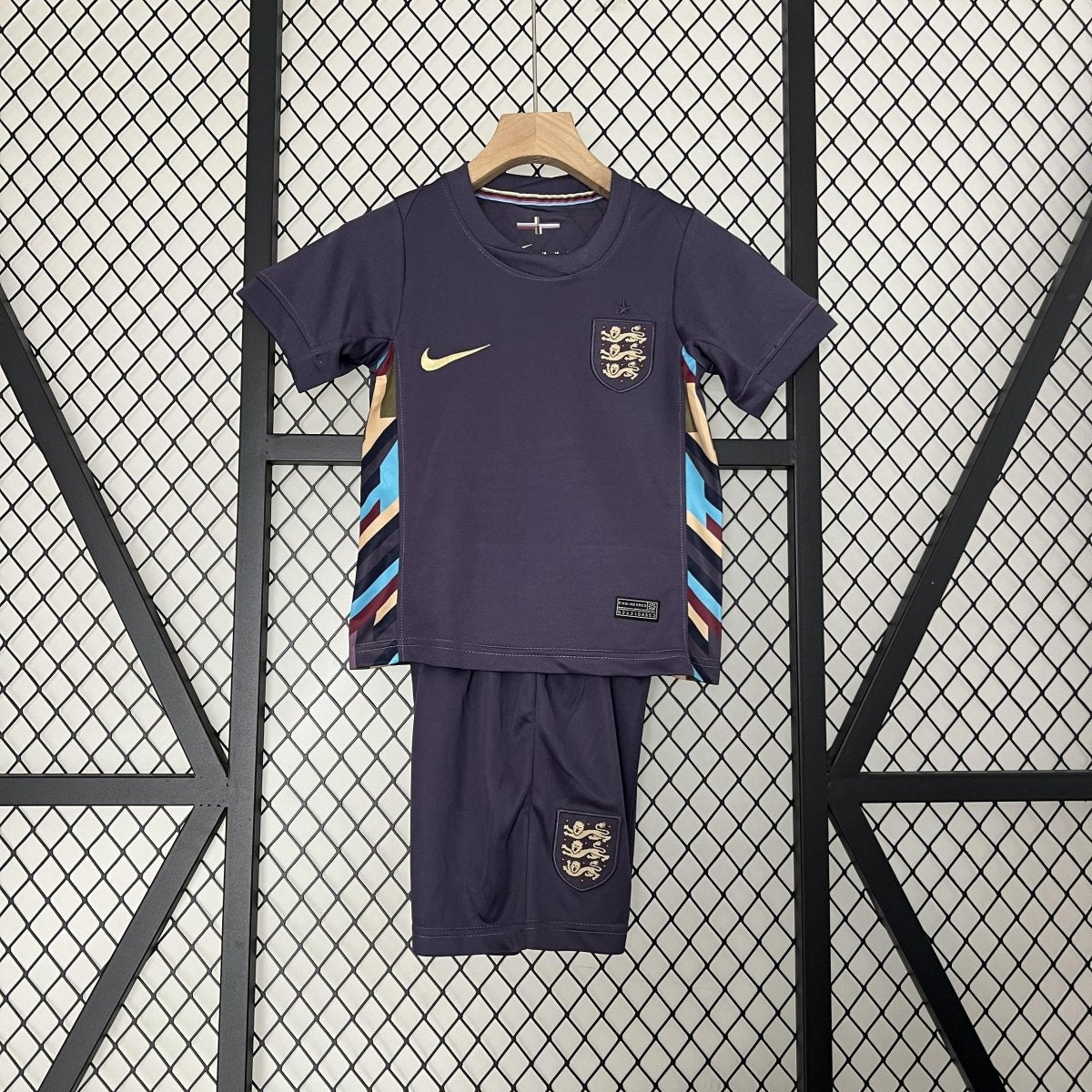 Kit Infantil Inglaterra Reserva 2024 - Nike Lançamento