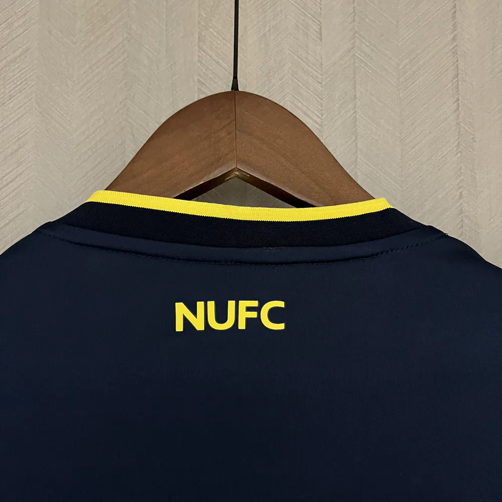 Newcastle Terceiro Uniforme 2023-24