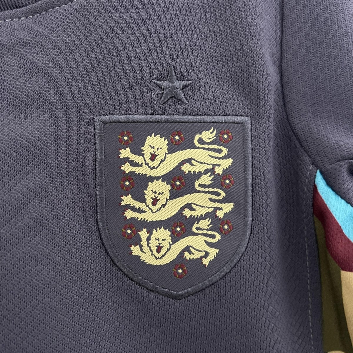 Kit Infantil Inglaterra Reserva 2024 - Nike Lançamento