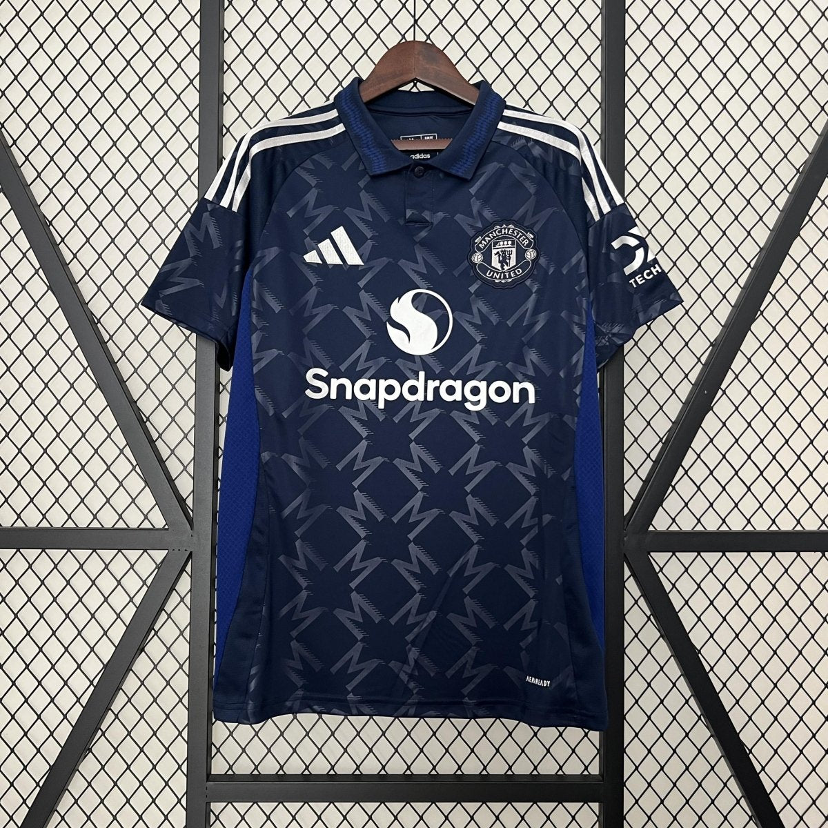 Manchester United Reserva 24/25 - Adidas Torcedor Masculina - Lançamento