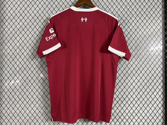 Liverpool Titular 2025-26