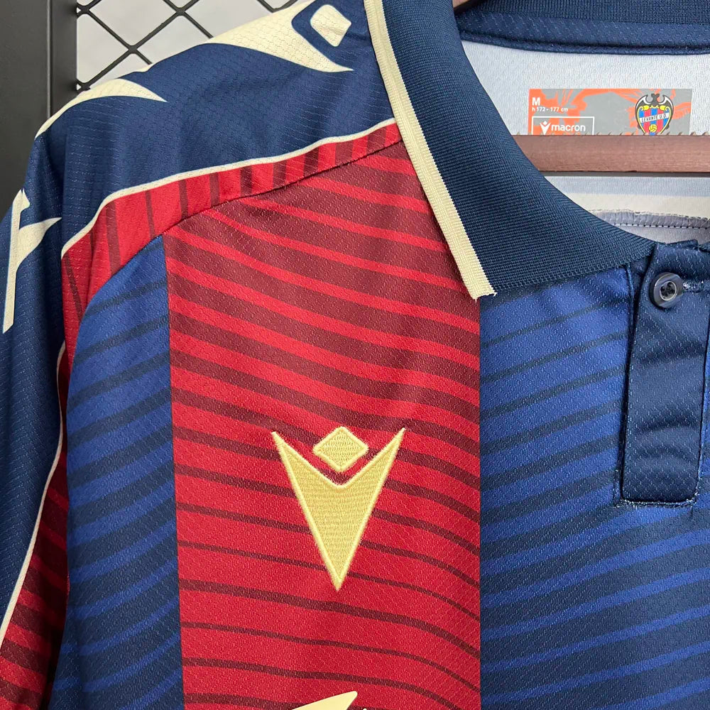 Levante Titular 2025-26