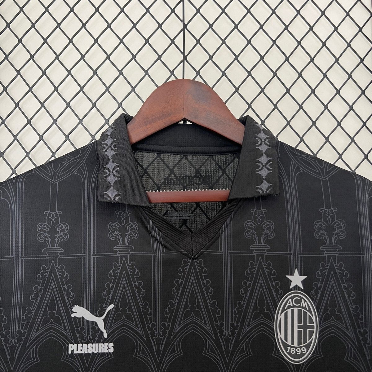 Milan 2024 Black Puma x Pleasures Torcedor Masculina - Lançamento