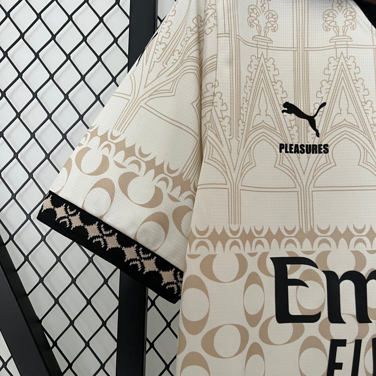 Milan 2024 off-white Puma x Pleasures Torcedor Masculina - Lançamento