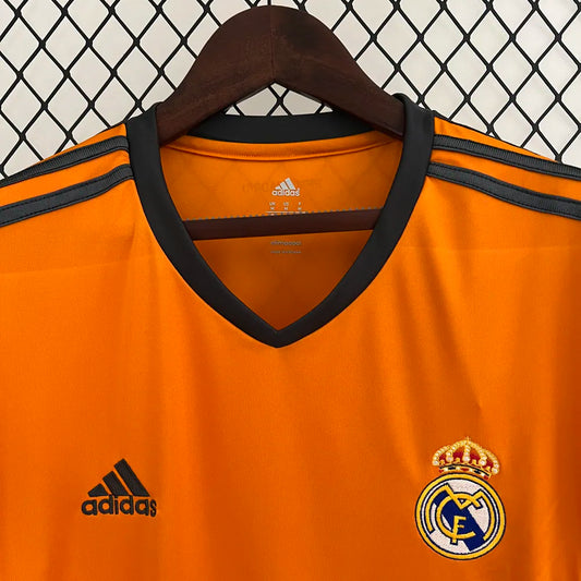 2013-14 Real Madrid Terceiro Uniforme