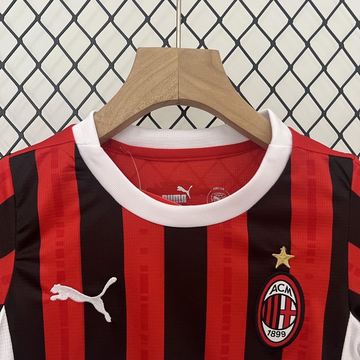 Kit Infantil Milan Titular 24/25 - Puma Lançamento