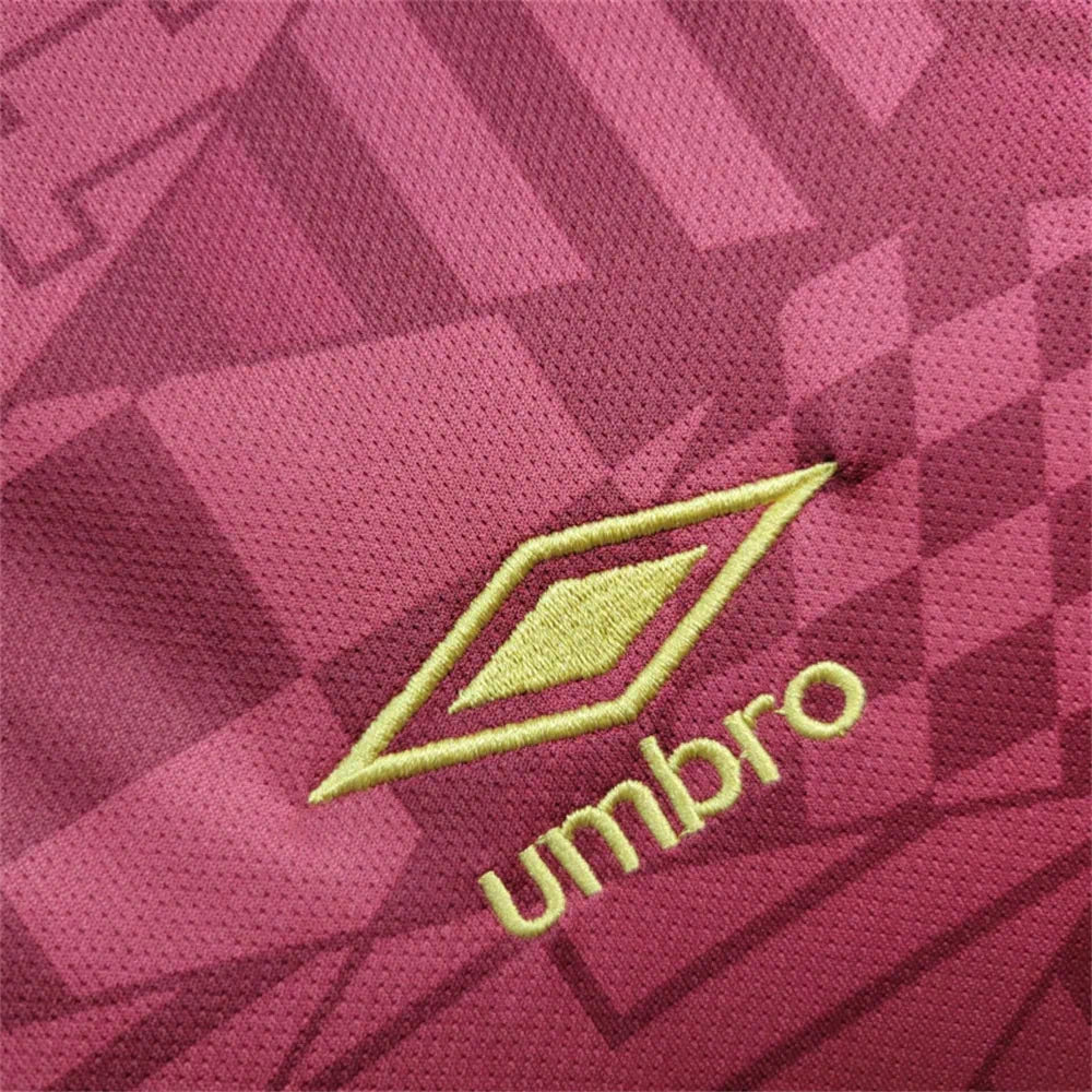 Ipswich Town Segundo Uniforme 2024-25 Umbro