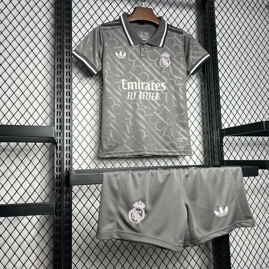 Kit Infantil Real Madrid Reserva 3rd - Adidas Lançamento