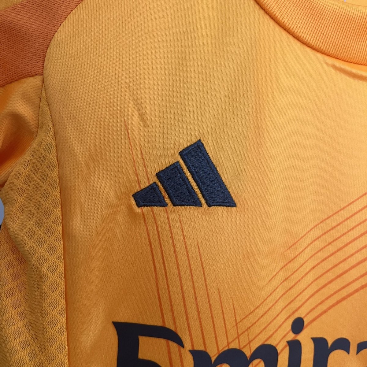 Kit Infantil Real Madrid Reserva 24/25 - Adidas Lançamento