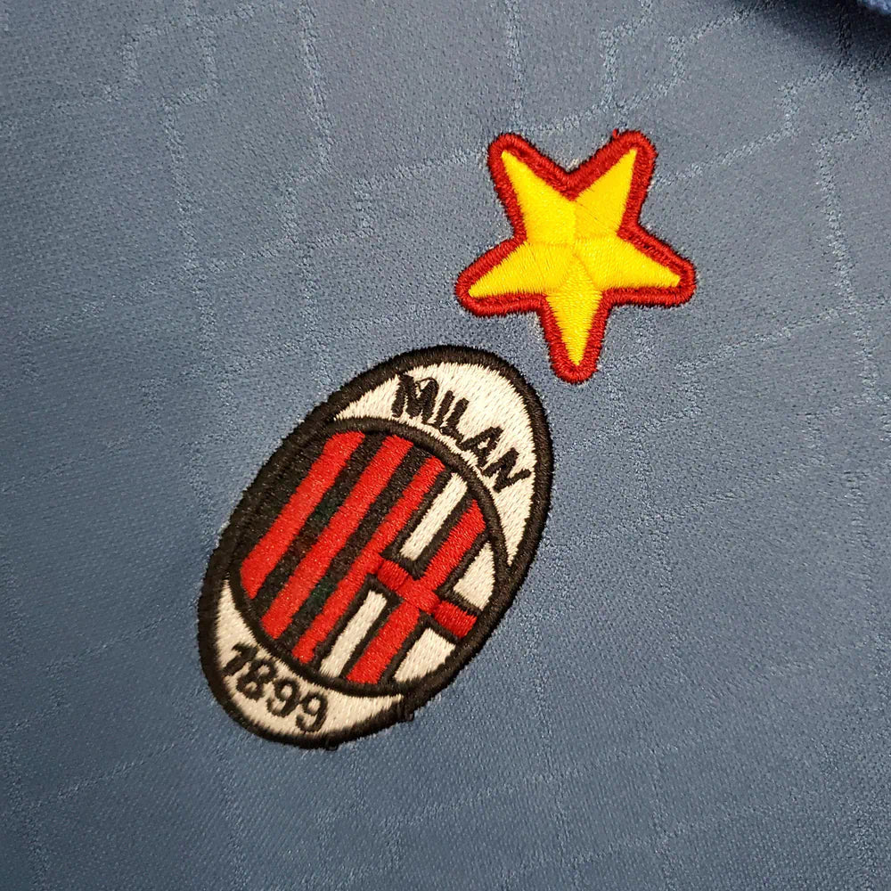 1995-96 Milan Terceiro Uniforme