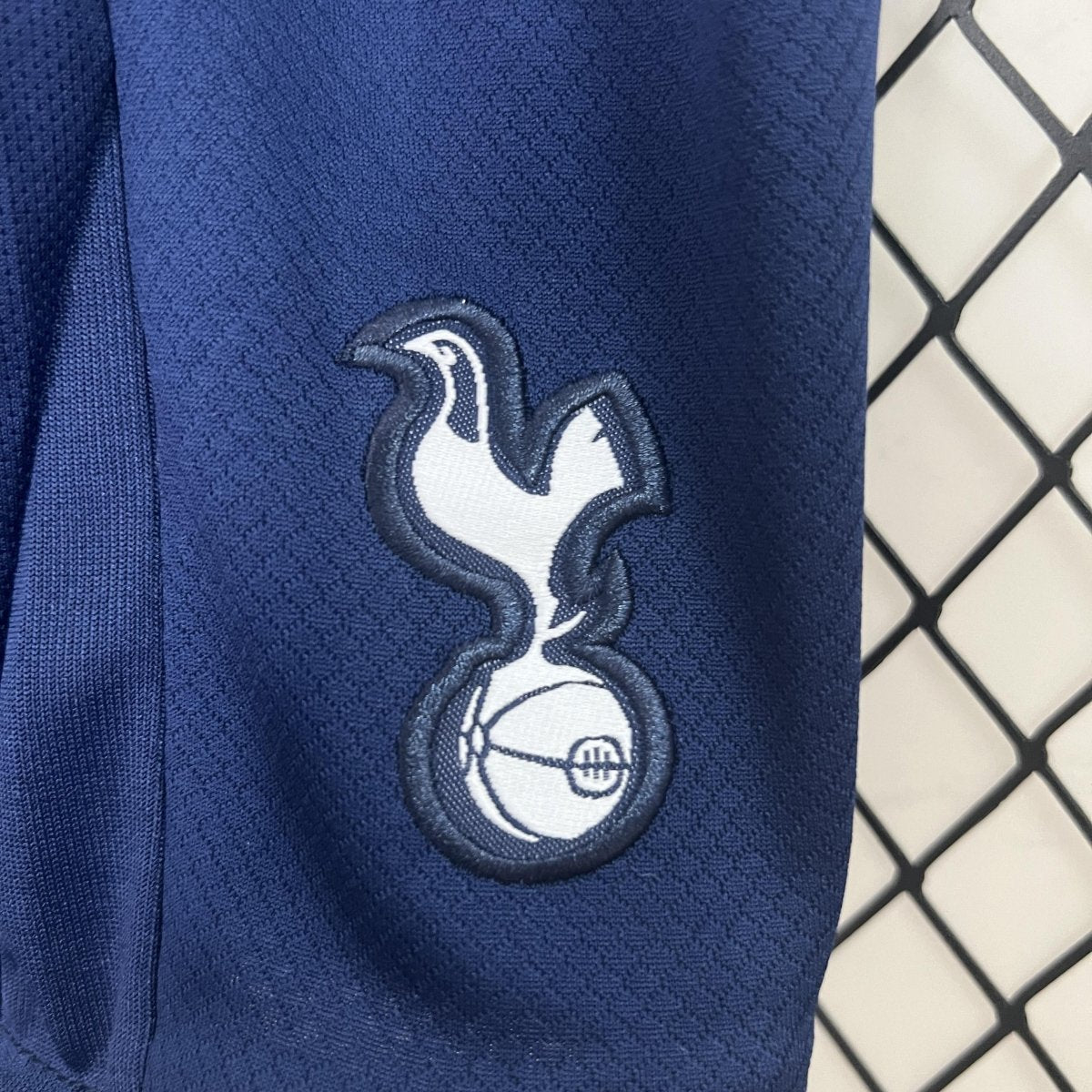 Kit Infantil Tottenham Titular 24/25 - Nike Lançamento