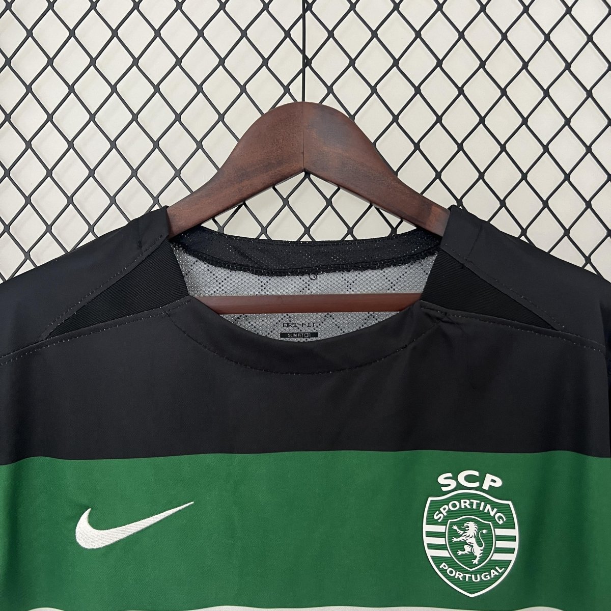 Camisa Sporting Titular 24/25 - Nike Torcedor Masculina - Lançamento