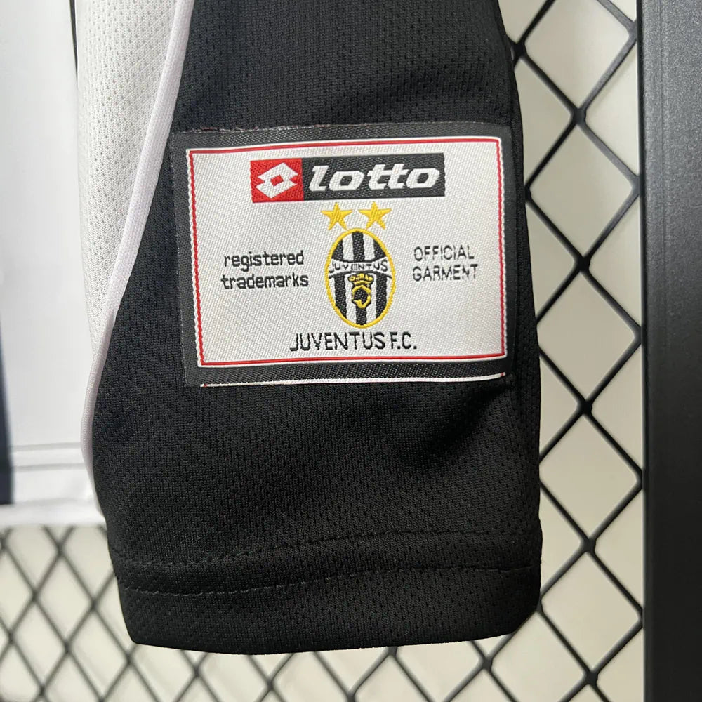 2002-03 Juventus Titular