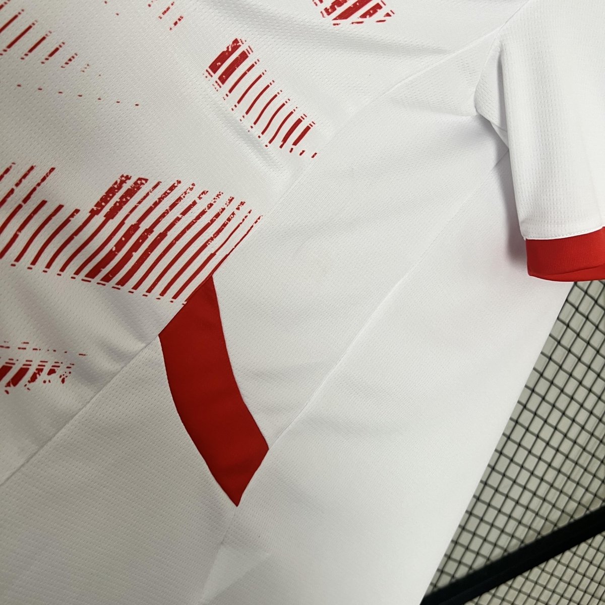 RB Leipzig Titular 24/25 - Puma Torcedor Masculina - Lançamento