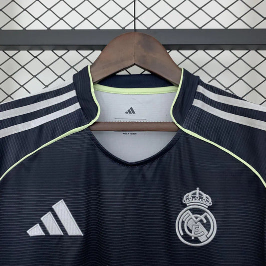 Real Madrid Segundo Uniforme 2025-26