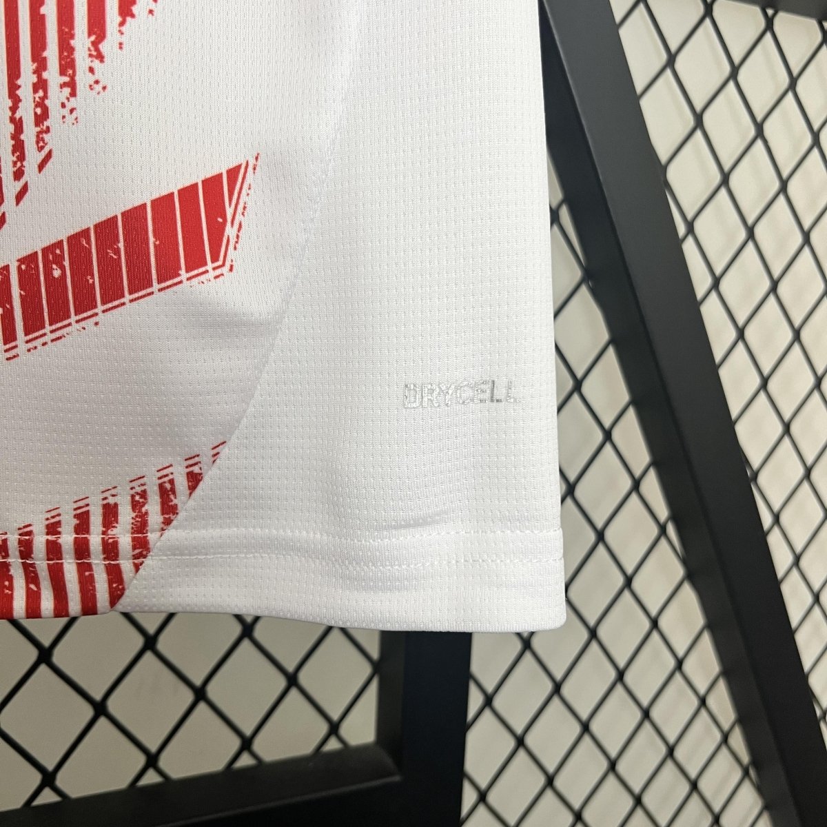 RB Leipzig Titular 24/25 - Puma Torcedor Masculina - Lançamento
