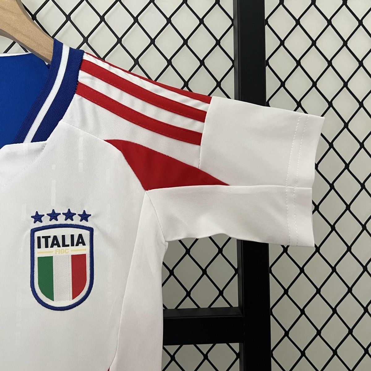 Kit Infantil Itália Reserva 2024 - Adidas Lançamento