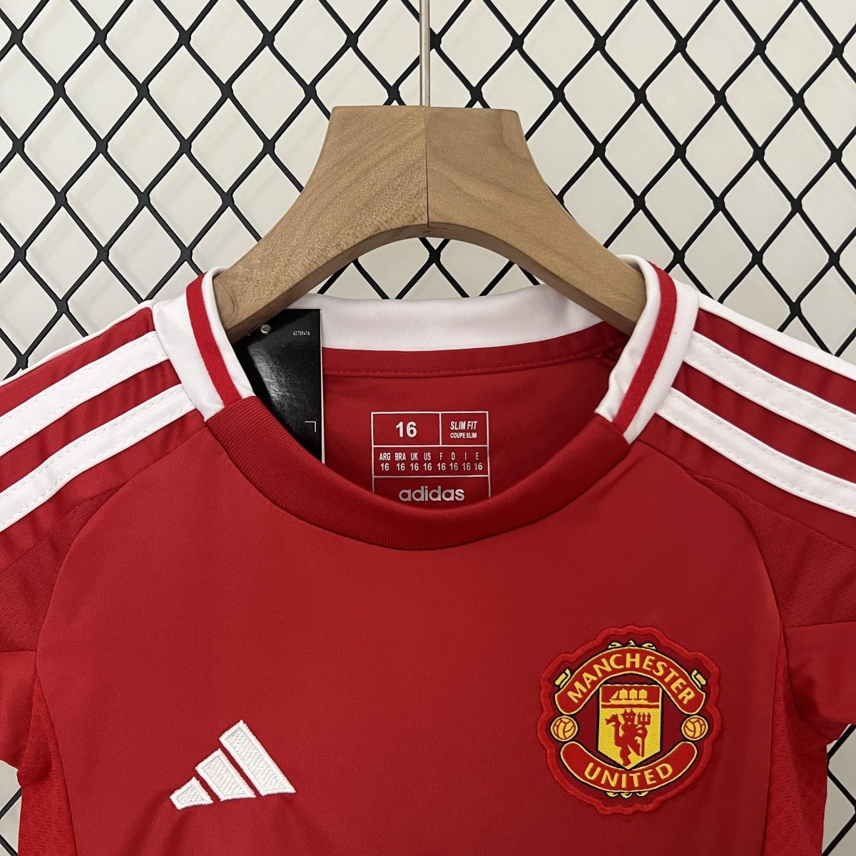 Kit Infantil Manchester United Titular 24/25 - Adidas Lançamento