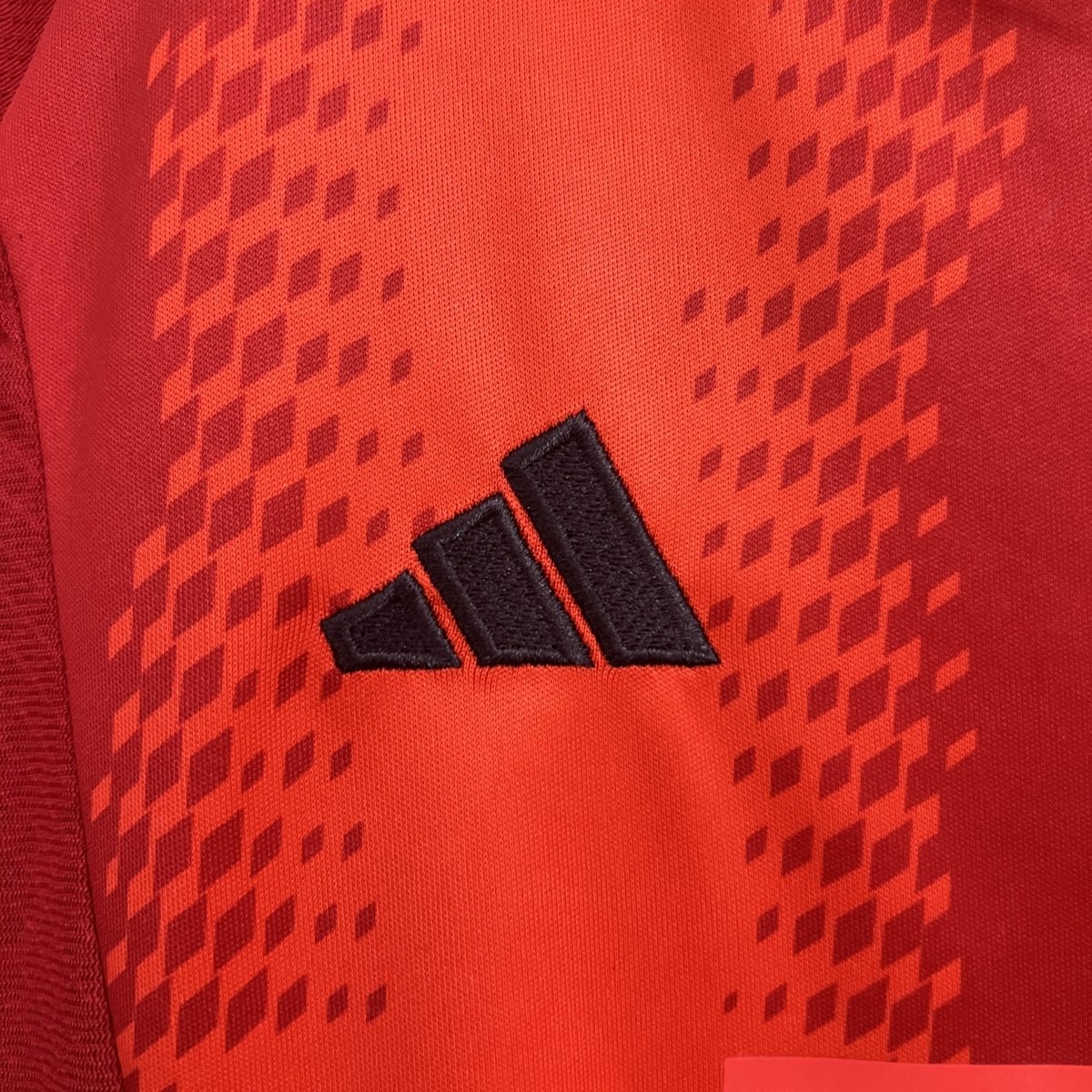 Kit Infantil Bayern de Munique Titular 24/25 - Adidas Lançamento