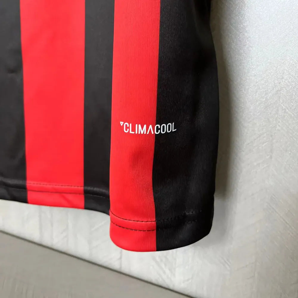 2017-18 Milan Titular