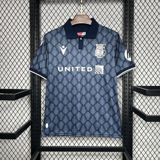 Wrexham Segundo Uniforme 2024-25