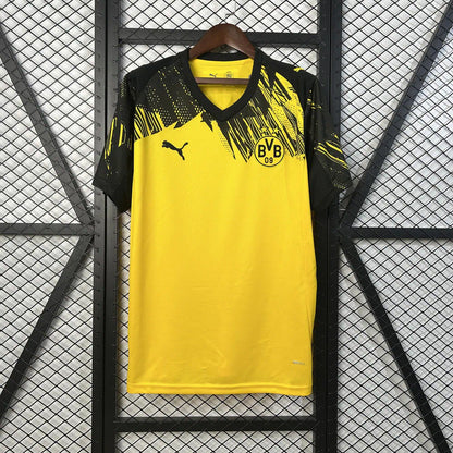Borussia Dortmund Titular 2025-26