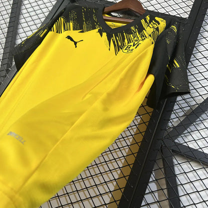 Borussia Dortmund Titular 2025-26