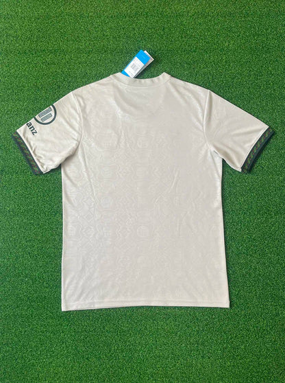 Bayern de Munique Oktoberfest 2025-26