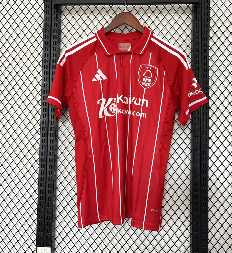 Nottingham Forest Titular 2025-26