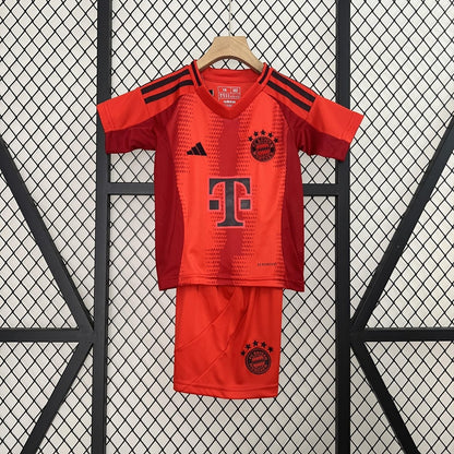 Kit Infantil Bayern de Munique Titular 24/25 - Adidas Lançamento
