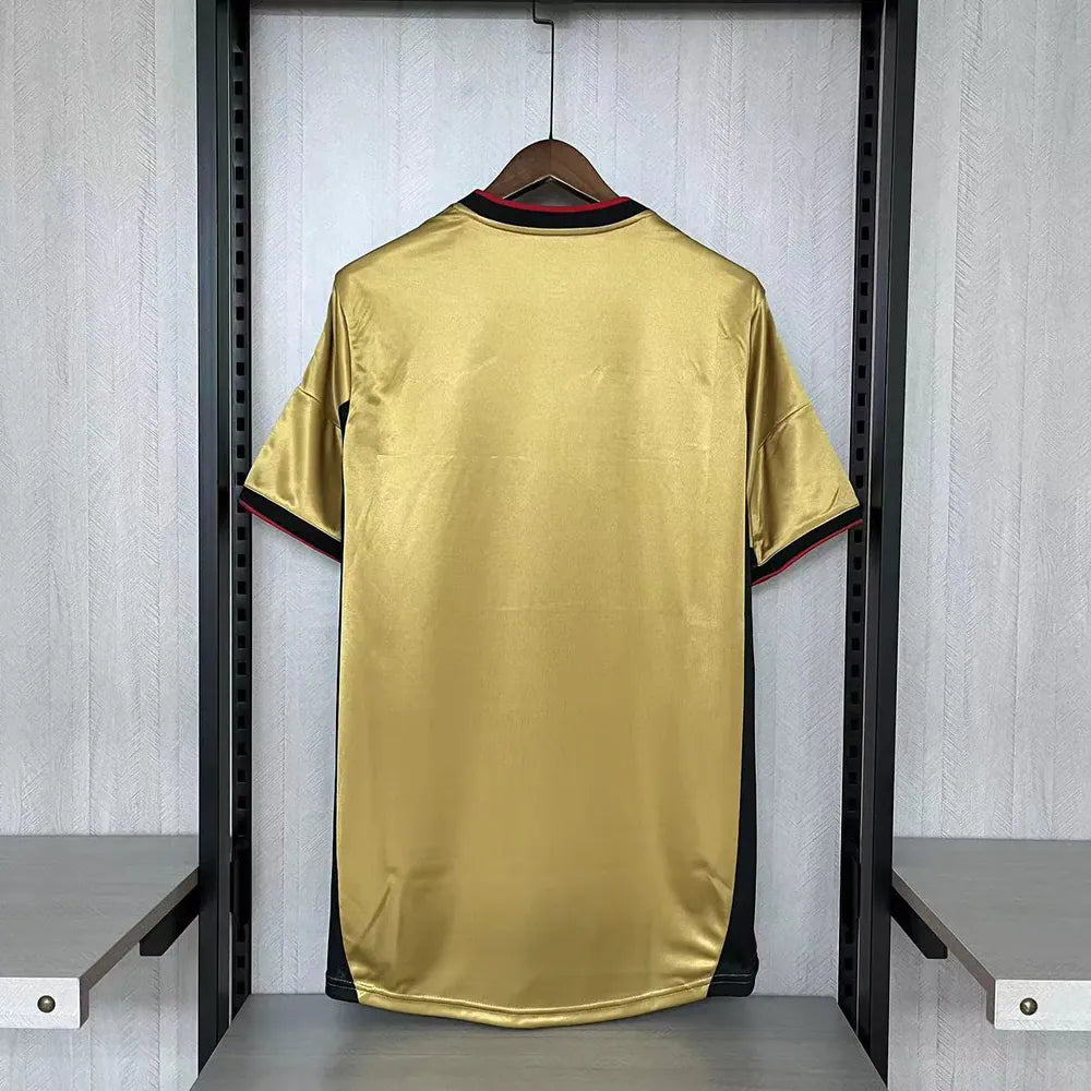 2013-14 Milan Terceiro Uniforme