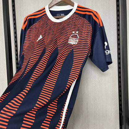 Nottingham Forest Terceiro Uniforme 2023-24
