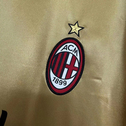 2013-14 Milan Terceiro Uniforme