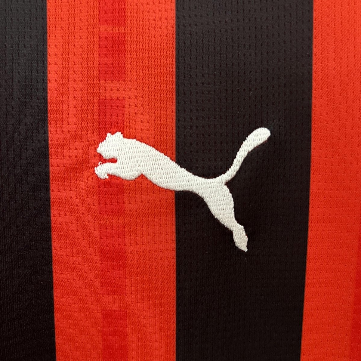 Camisa Milan Titular 24/25 - Puma Torcedor Masculina - Lançamento