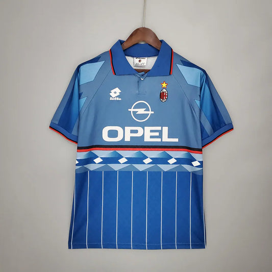 1995-96 Milan Terceiro Uniforme